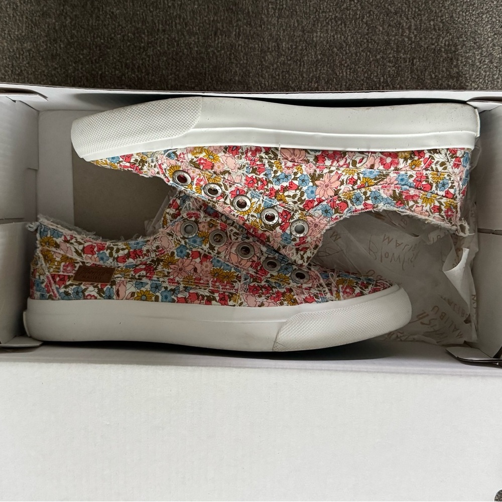 Blowfish Canvas Poppies Sneakers - Picture 6 of 6